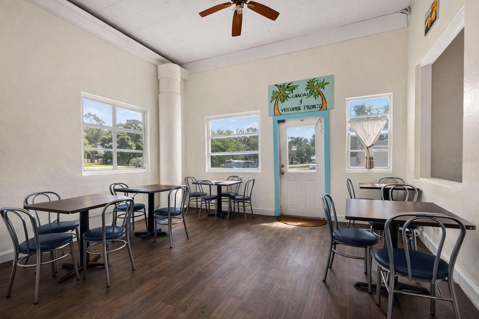 Image 2 of 50 For 800 Us 301  