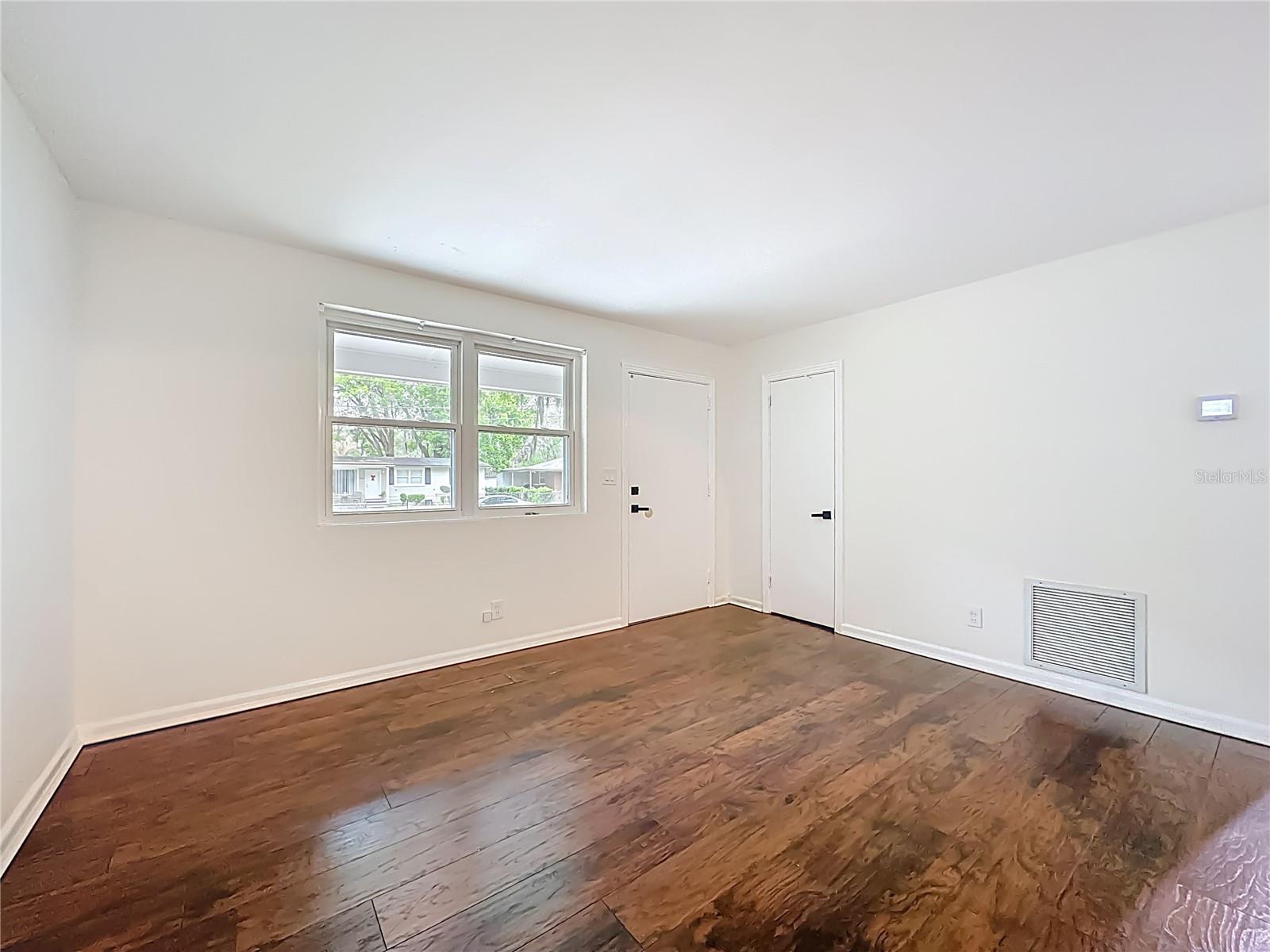 Image 13 of 47 For 5243 Poppy Drive