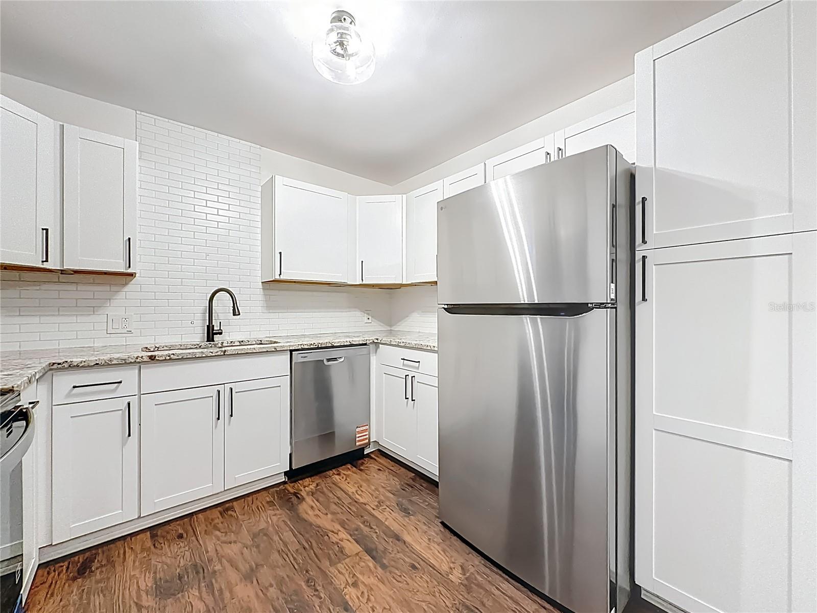 Image 21 of 47 For 5243 Poppy Drive