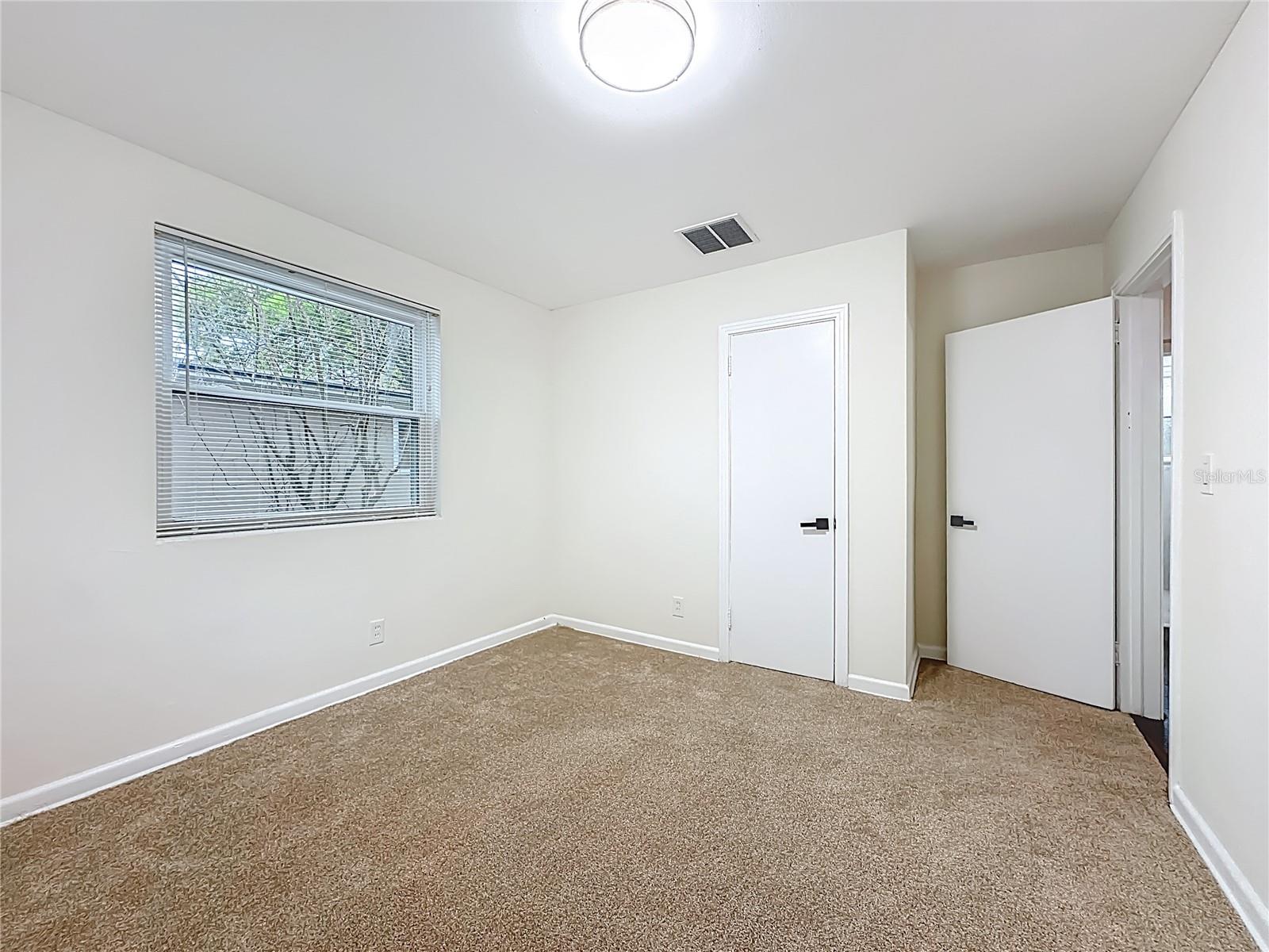 Image 27 of 47 For 5243 Poppy Drive