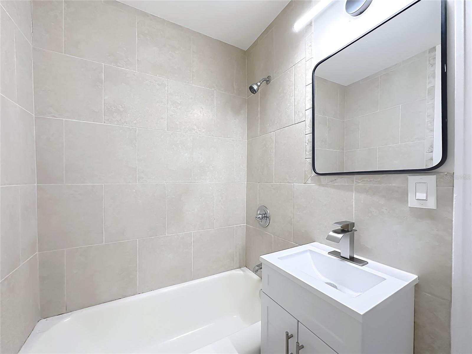 Image 33 of 47 For 5243 Poppy Drive