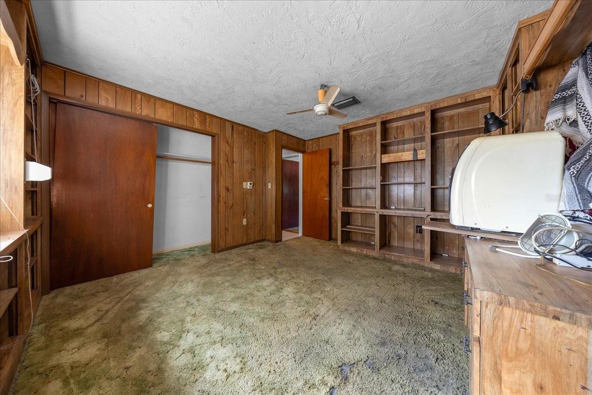 Image 16 of 35 For 82 Jeffery Street