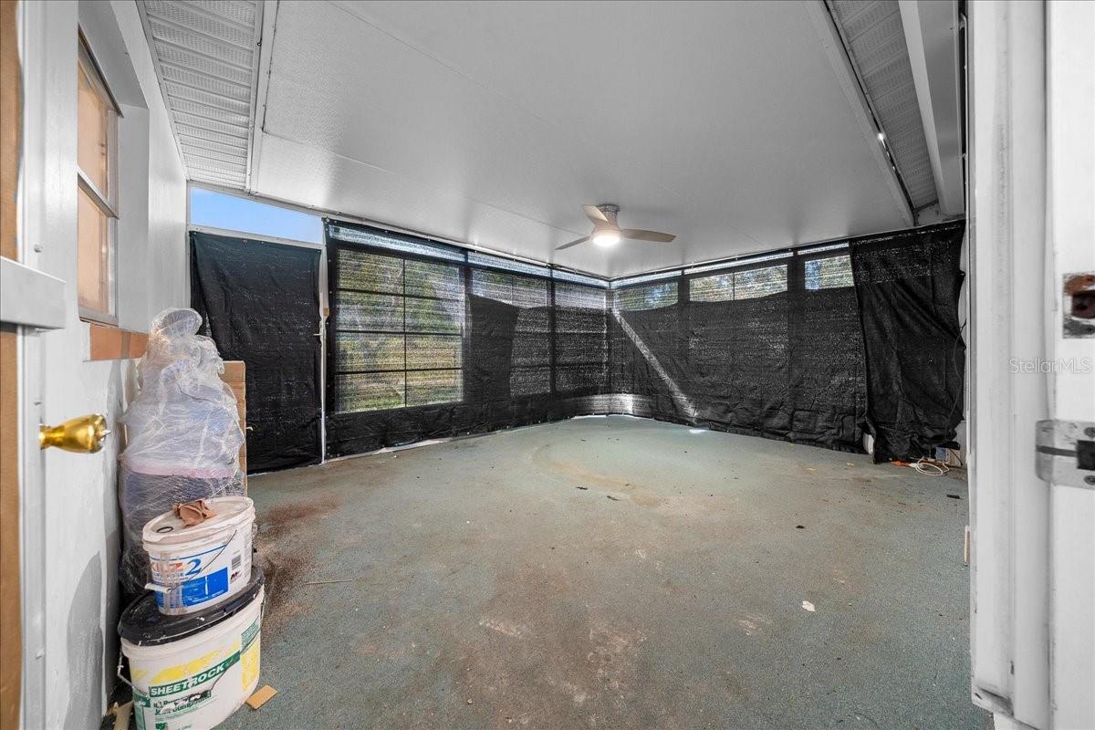 Image 21 of 35 For 82 Jeffery Street