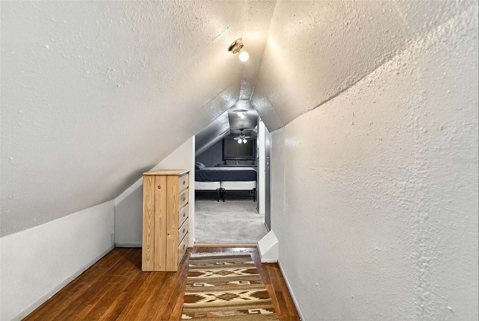 Image 19 of 45 For 14953 107th Avenue