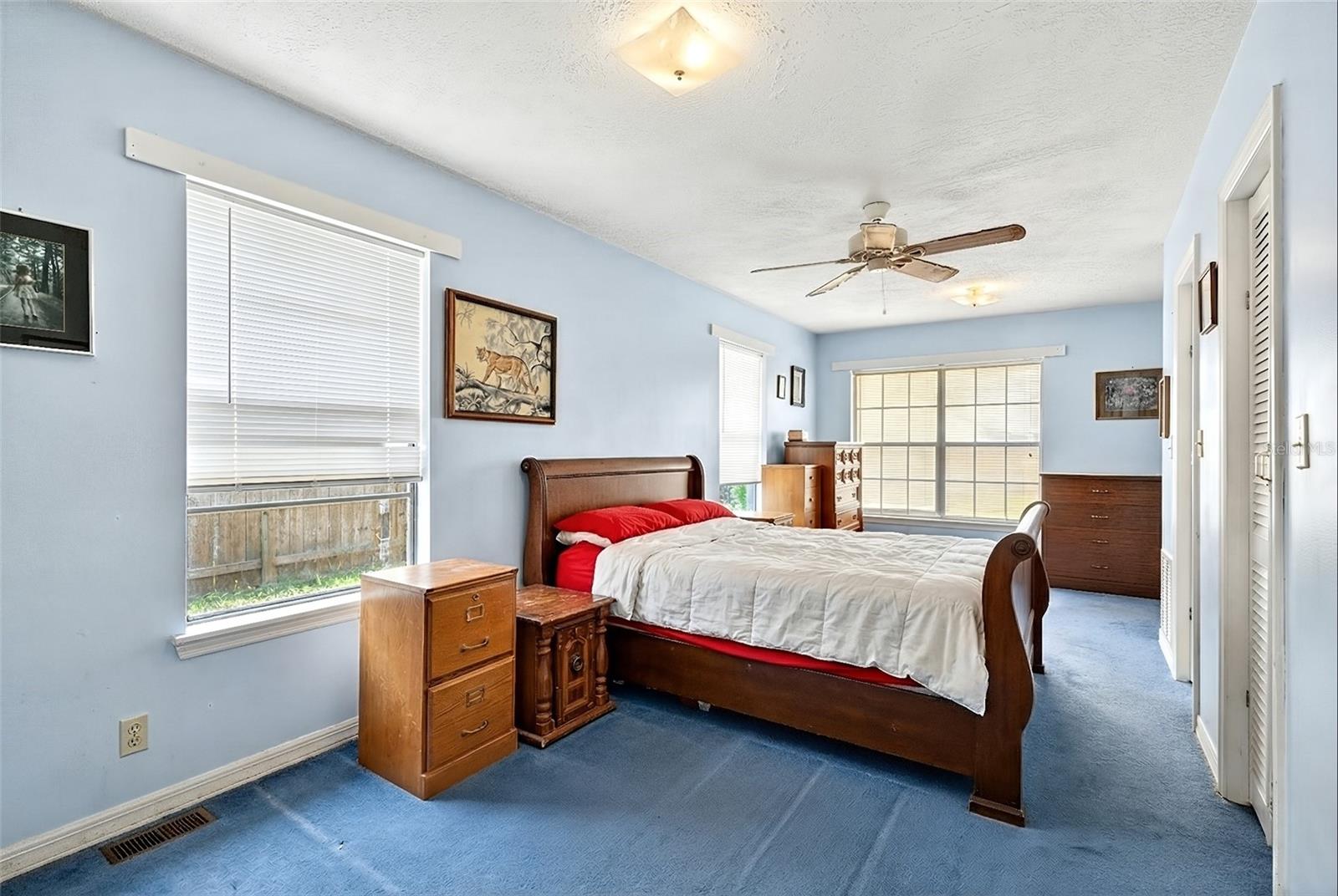 Image 9 of 45 For 14953 107th Avenue