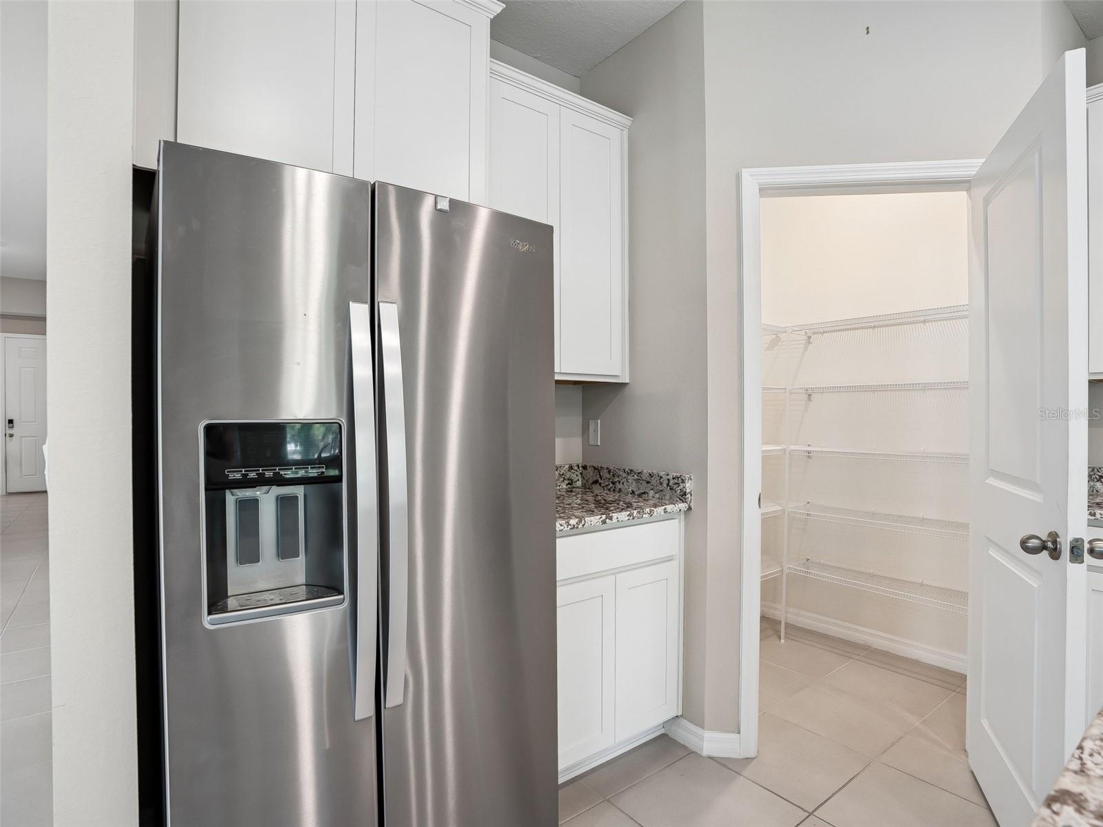 Image 18 of 47 For 4982 39th Loop