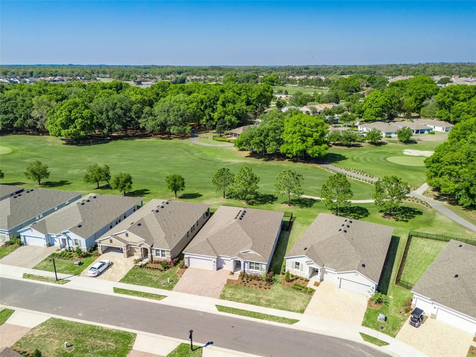 Image 2 of 47 For 4982 39th Loop