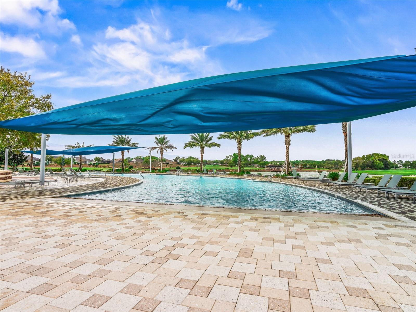 Image 39 of 47 For 4982 39th Loop