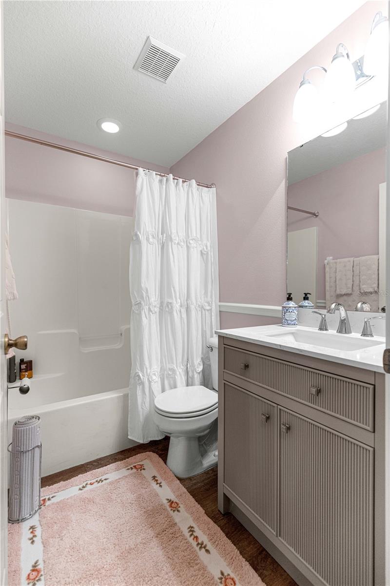 Image 23 of 39 For 9815 92nd Place Road