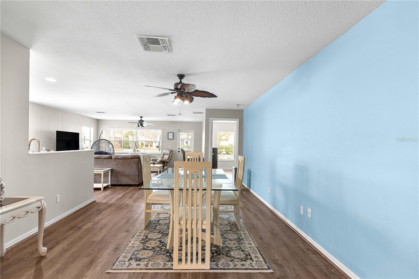 Image 25 of 39 For 9815 92nd Place Road