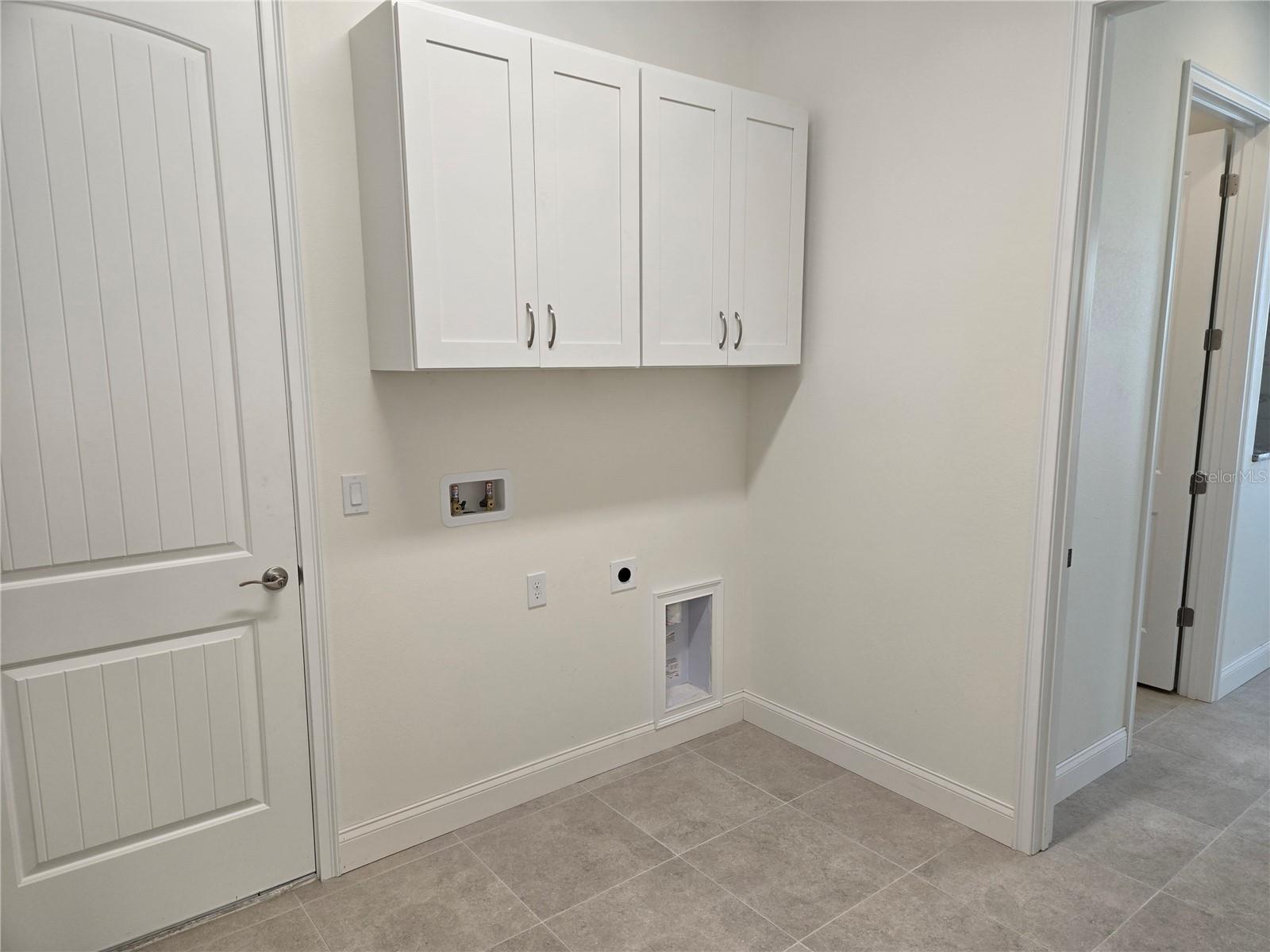 Image 10 of 16 For 797 Nevada Drive Ne