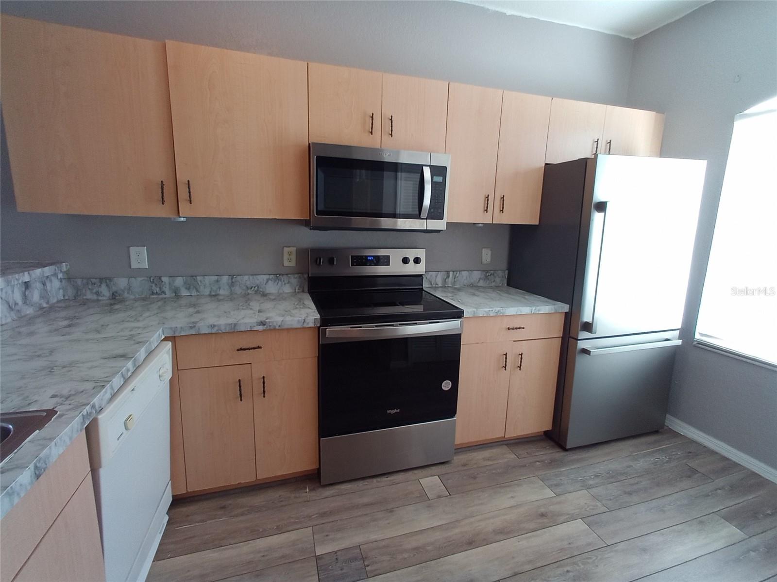 Image 11 of 35 For 15201 Indian Creek Drive B