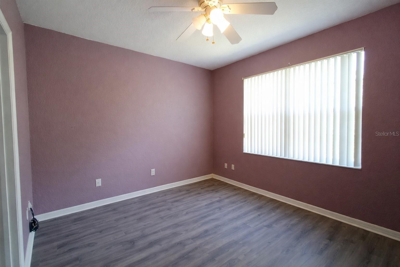 Image 14 of 35 For 15201 Indian Creek Drive B