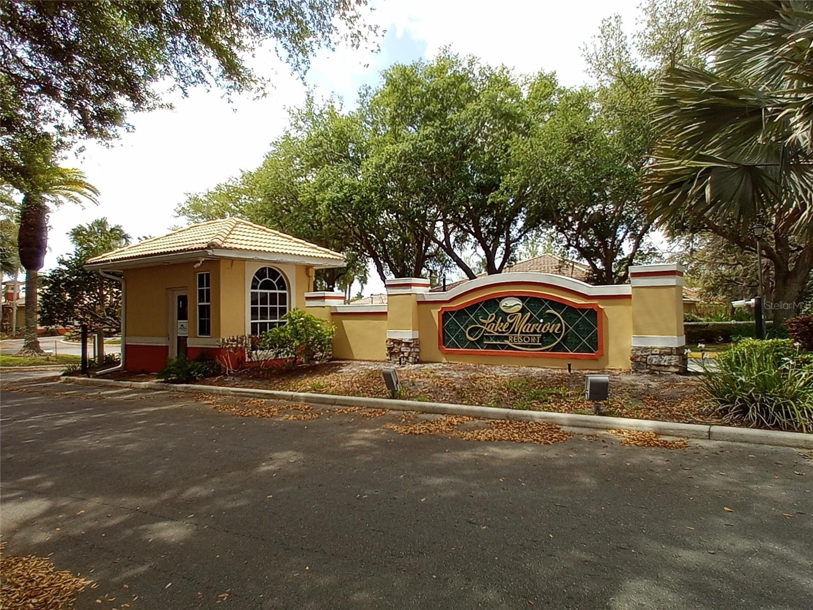 Image 31 of 35 For 15201 Indian Creek Drive B