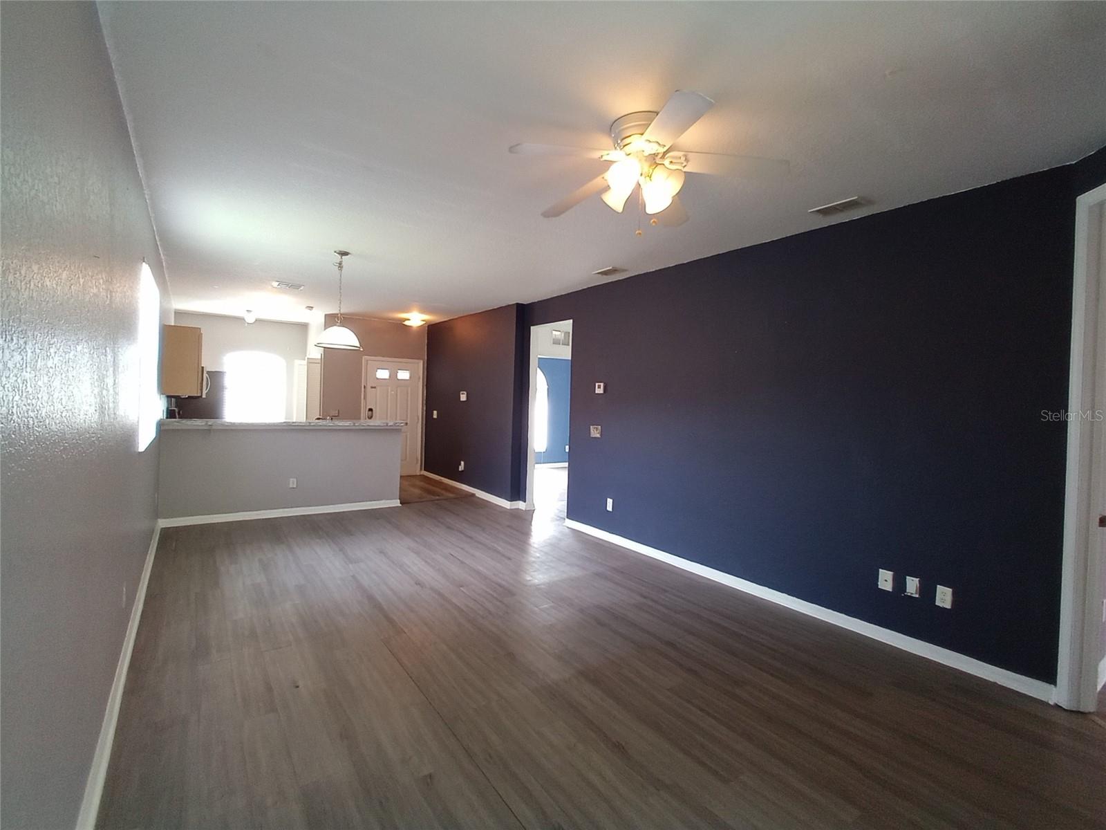 Image 6 of 35 For 15201 Indian Creek Drive B