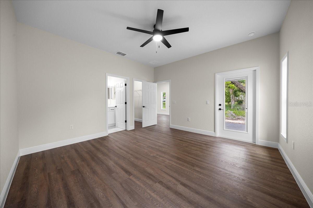 Image 19 of 38 For 5849 Drew Road 1 & 2