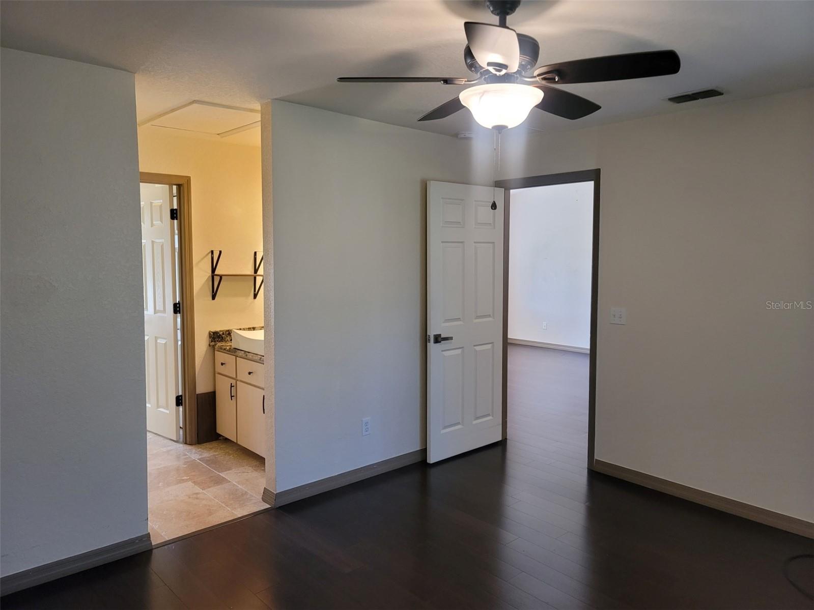 Image 16 of 24 For 10202 61st Terrace Road