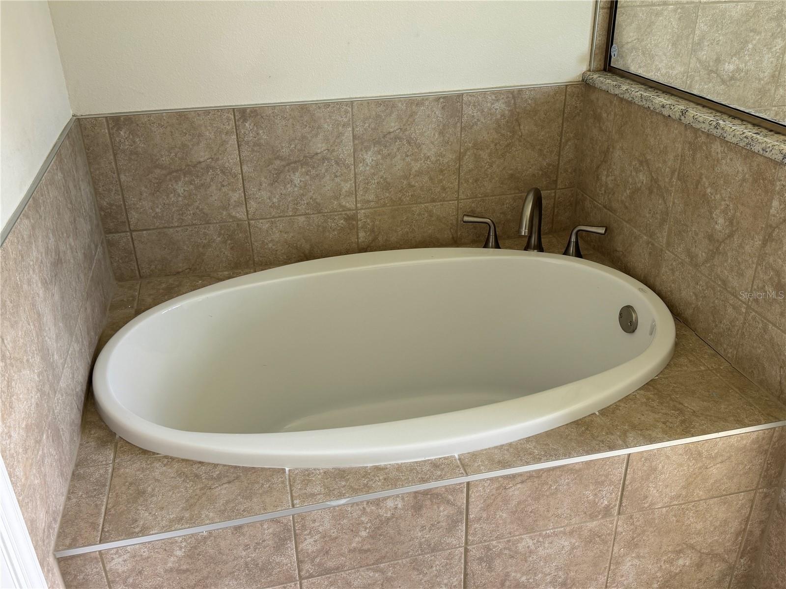 Image 12 of 18 For 3462 Sernice Street