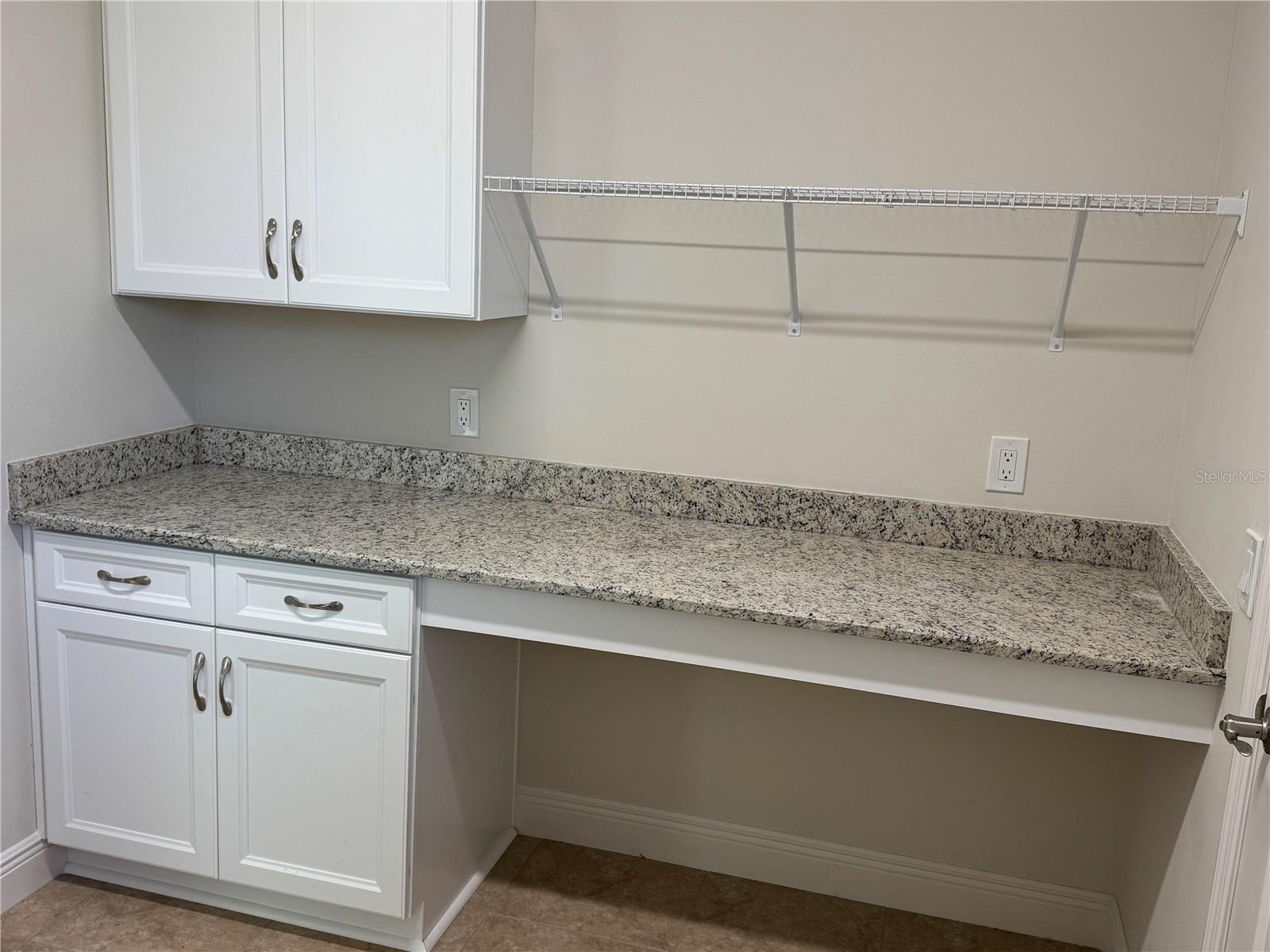 Image 7 of 18 For 3462 Sernice Street