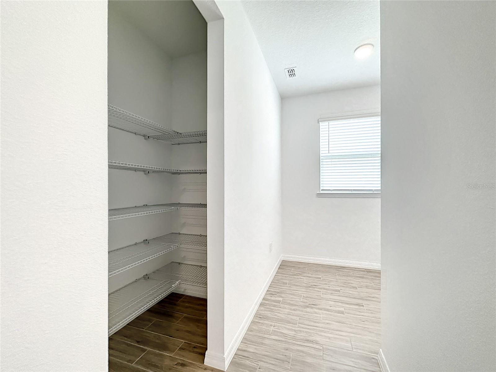 Image 11 of 53 For 6379 73rd Avenue