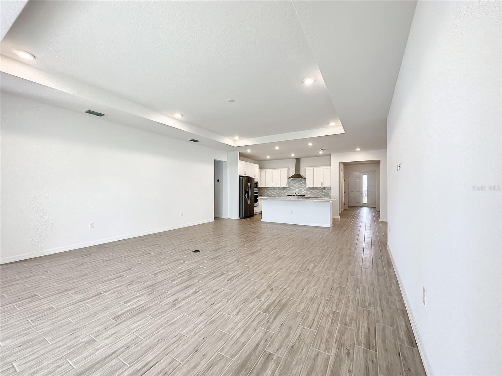 Image 14 of 53 For 6379 73rd Avenue