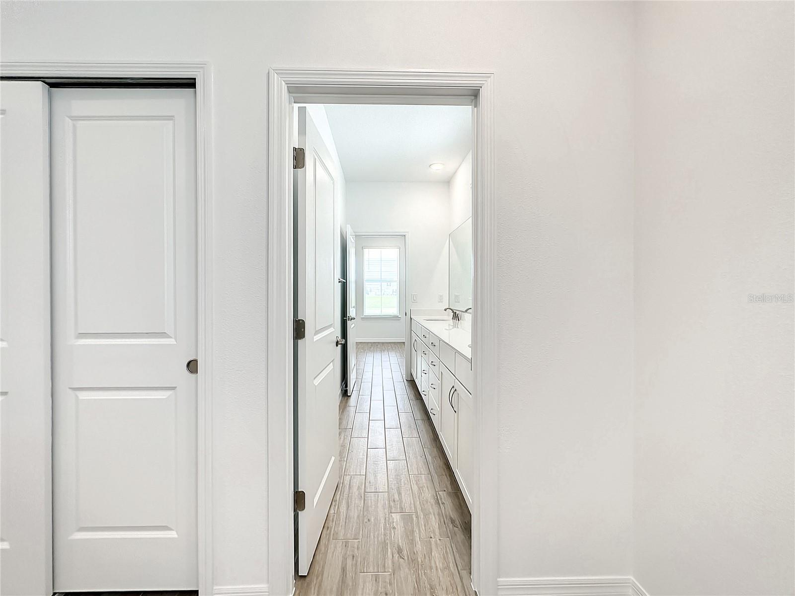 Image 18 of 53 For 6379 73rd Avenue