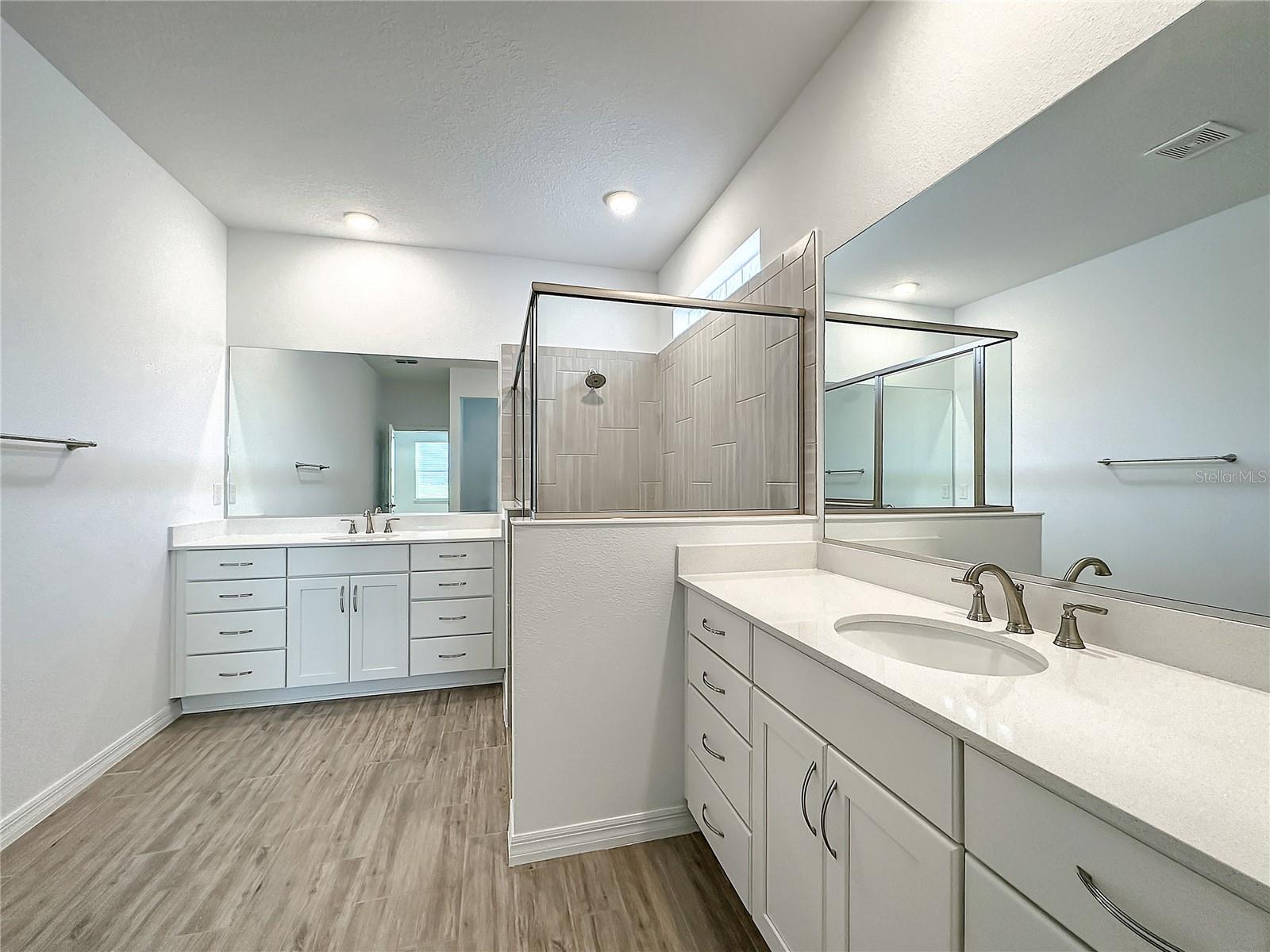 Image 26 of 53 For 6379 73rd Avenue