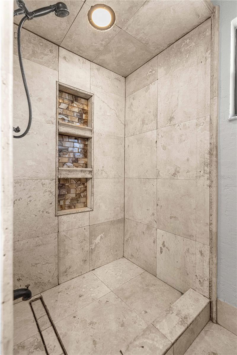 Image 26 of 37 For 5721 21st Lane