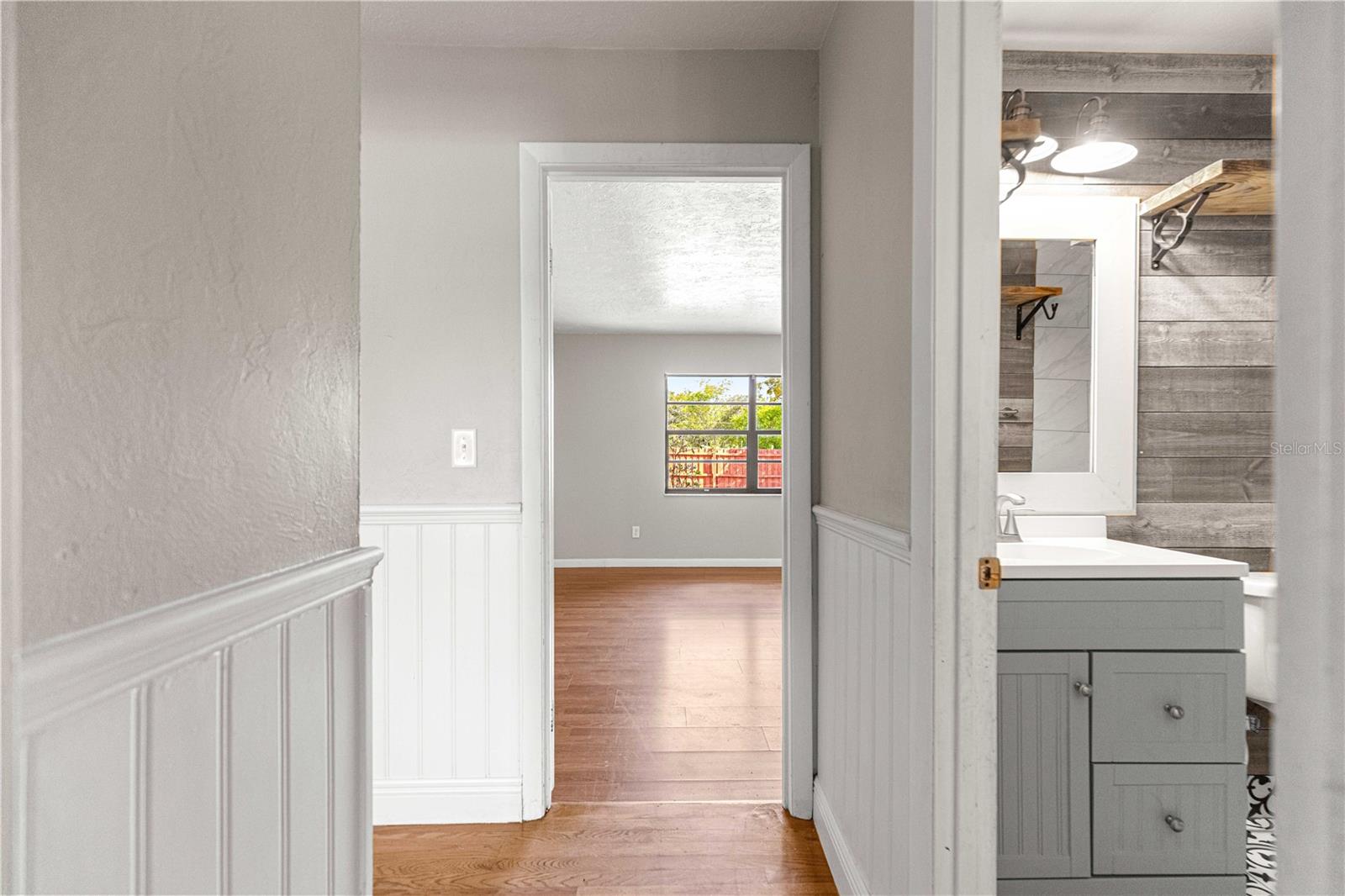 Image 29 of 37 For 5721 21st Lane