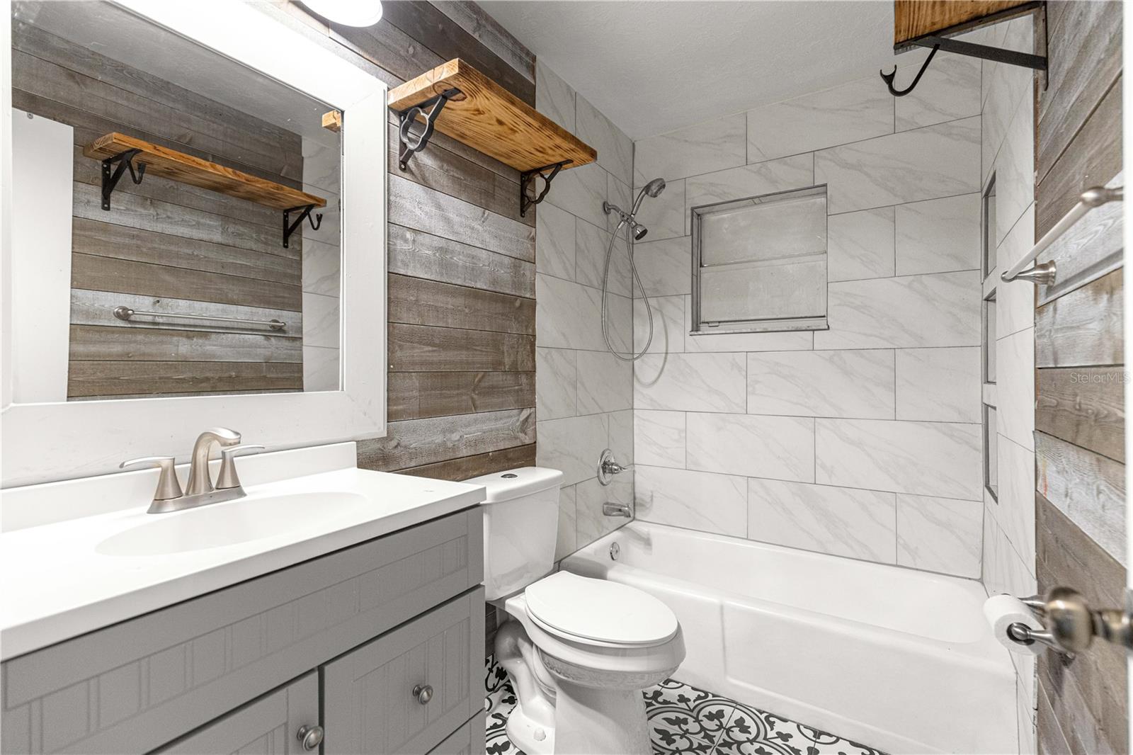 Image 30 of 37 For 5721 21st Lane