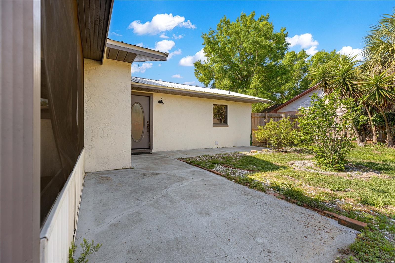 Image 9 of 37 For 5721 21st Lane