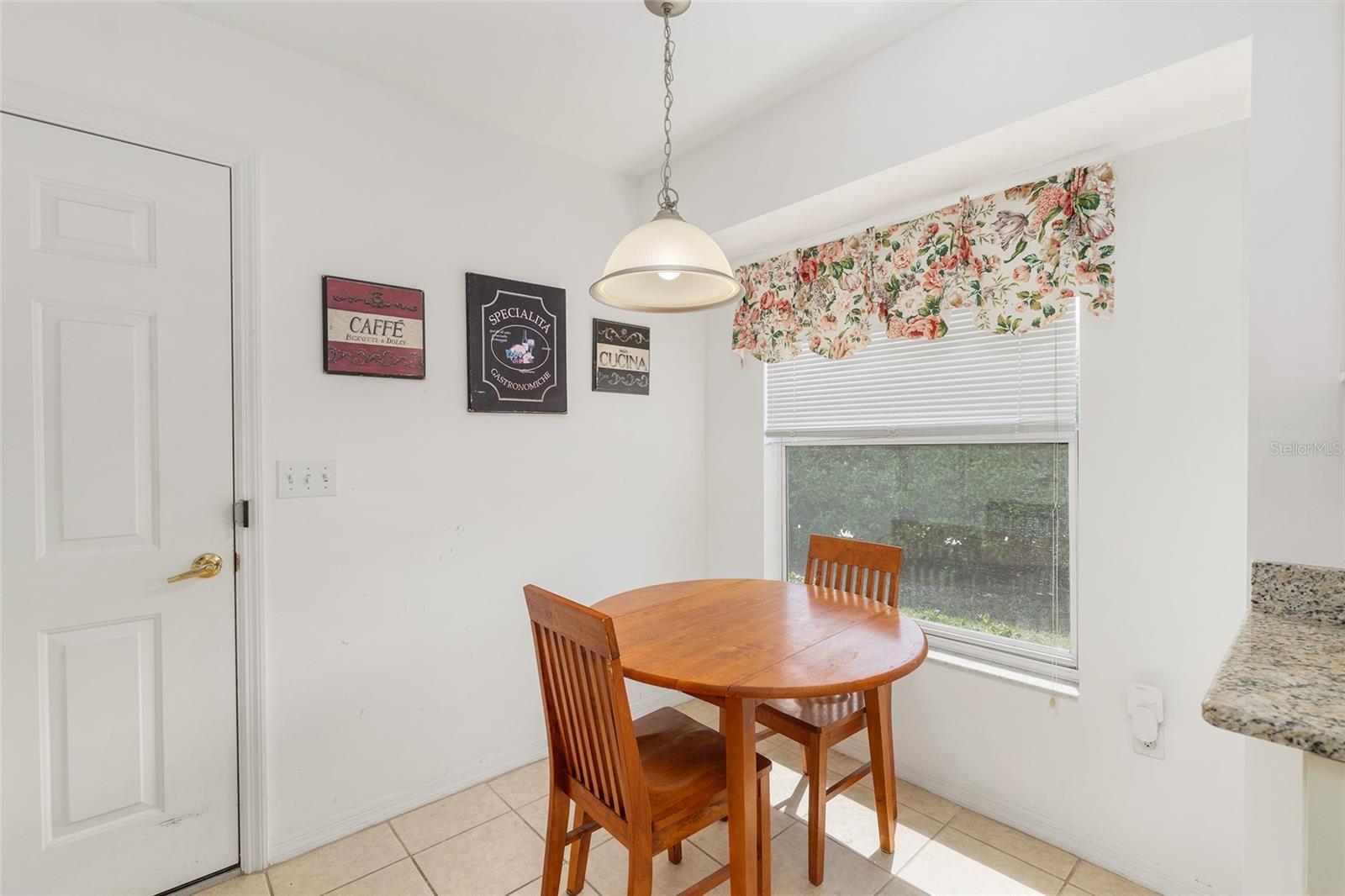 Image 10 of 42 For 14160 85th Avenue