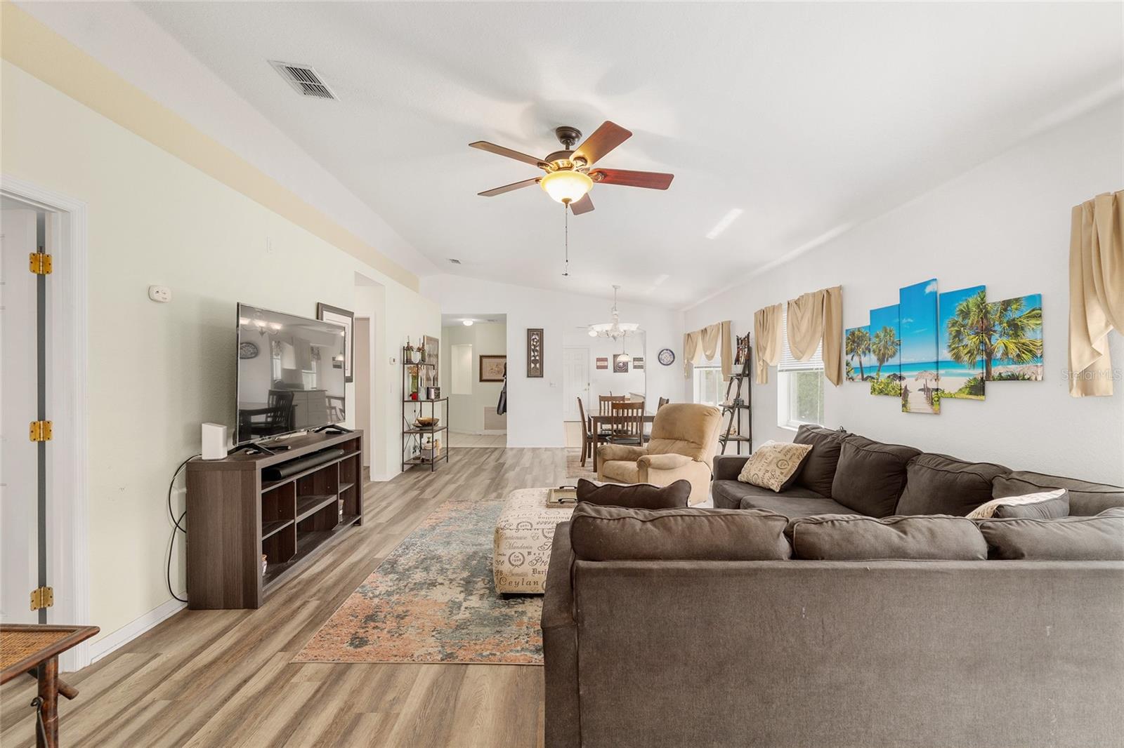 Image 13 of 42 For 14160 85th Avenue