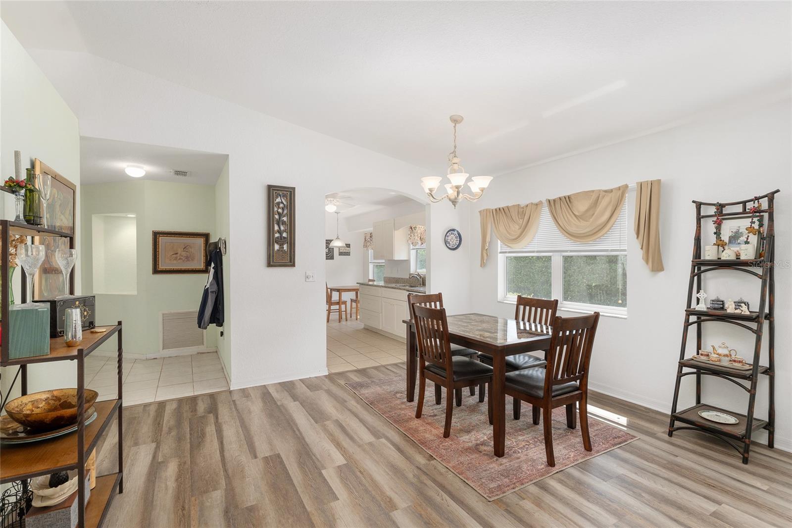 Image 15 of 42 For 14160 85th Avenue