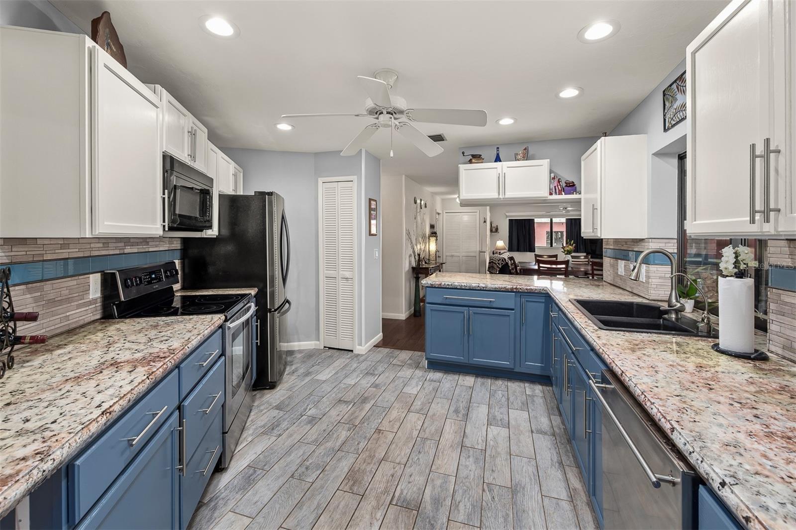 Image 10 of 51 For 11291 Deal Road