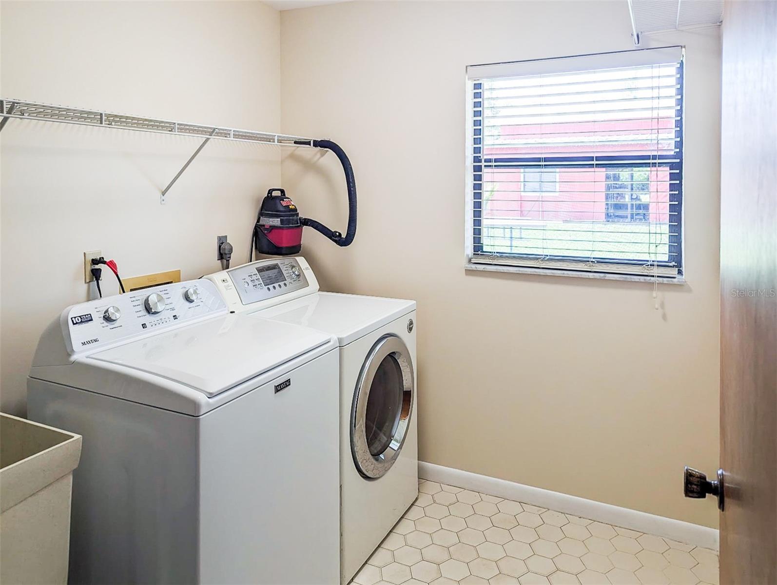 Image 18 of 51 For 11291 Deal Road