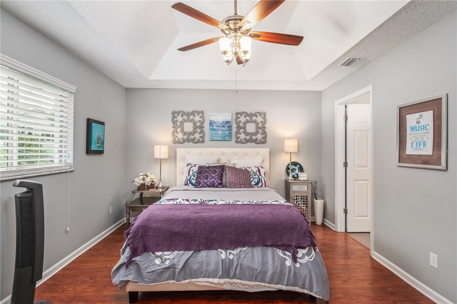 Image 20 of 43 For 1918 50th Avenue