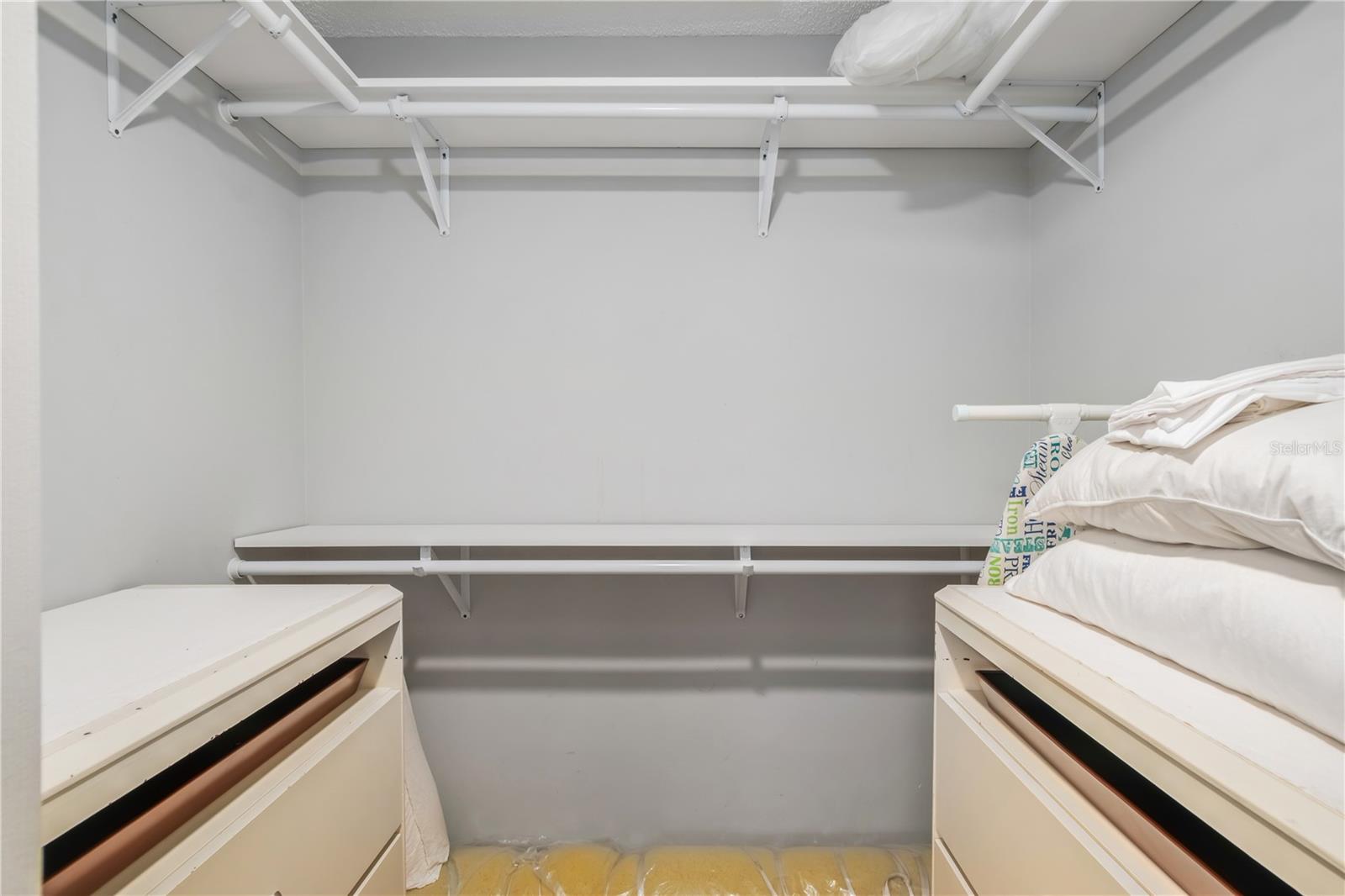 Image 24 of 43 For 1918 50th Avenue