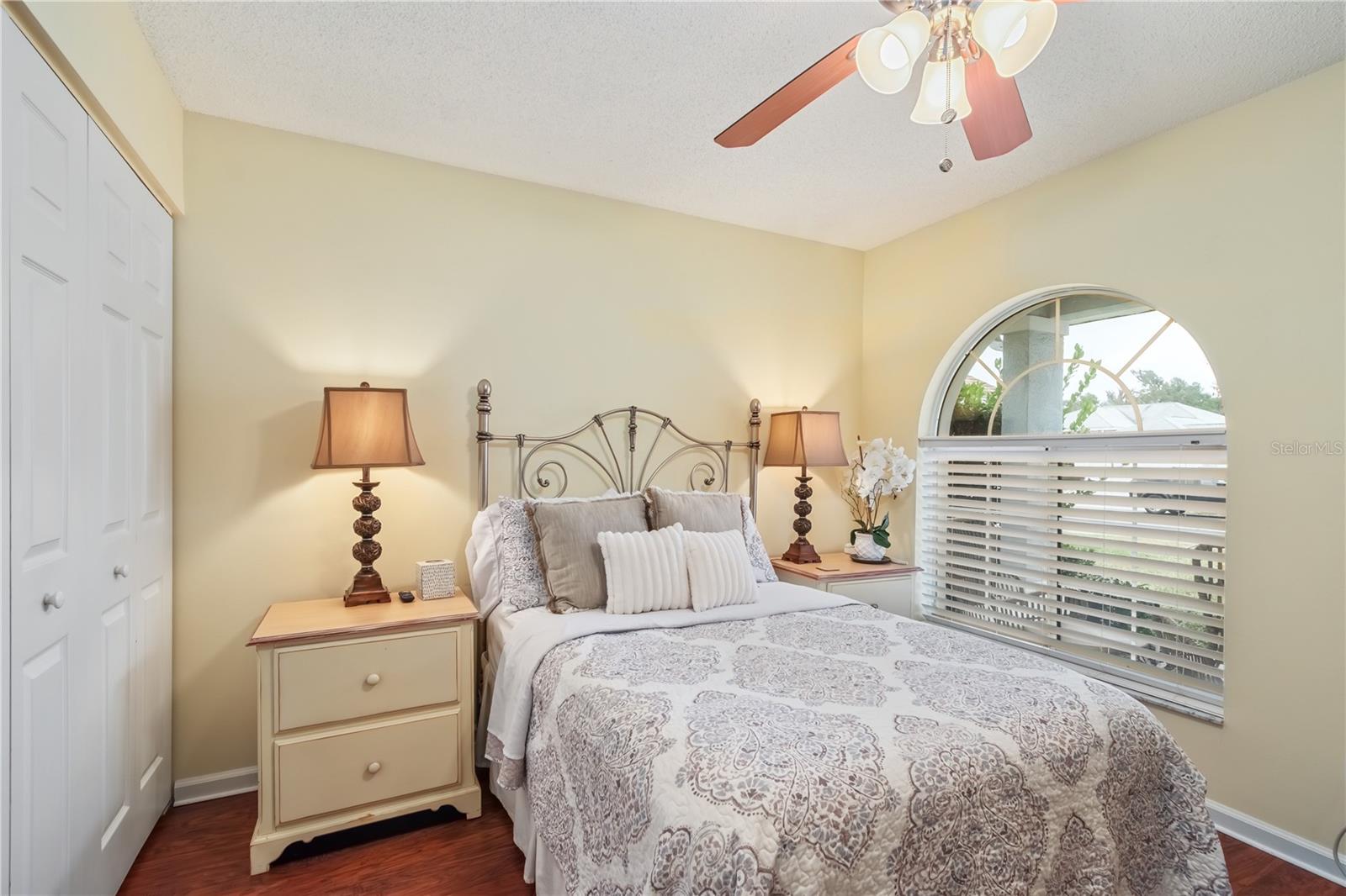 Image 28 of 43 For 1918 50th Avenue