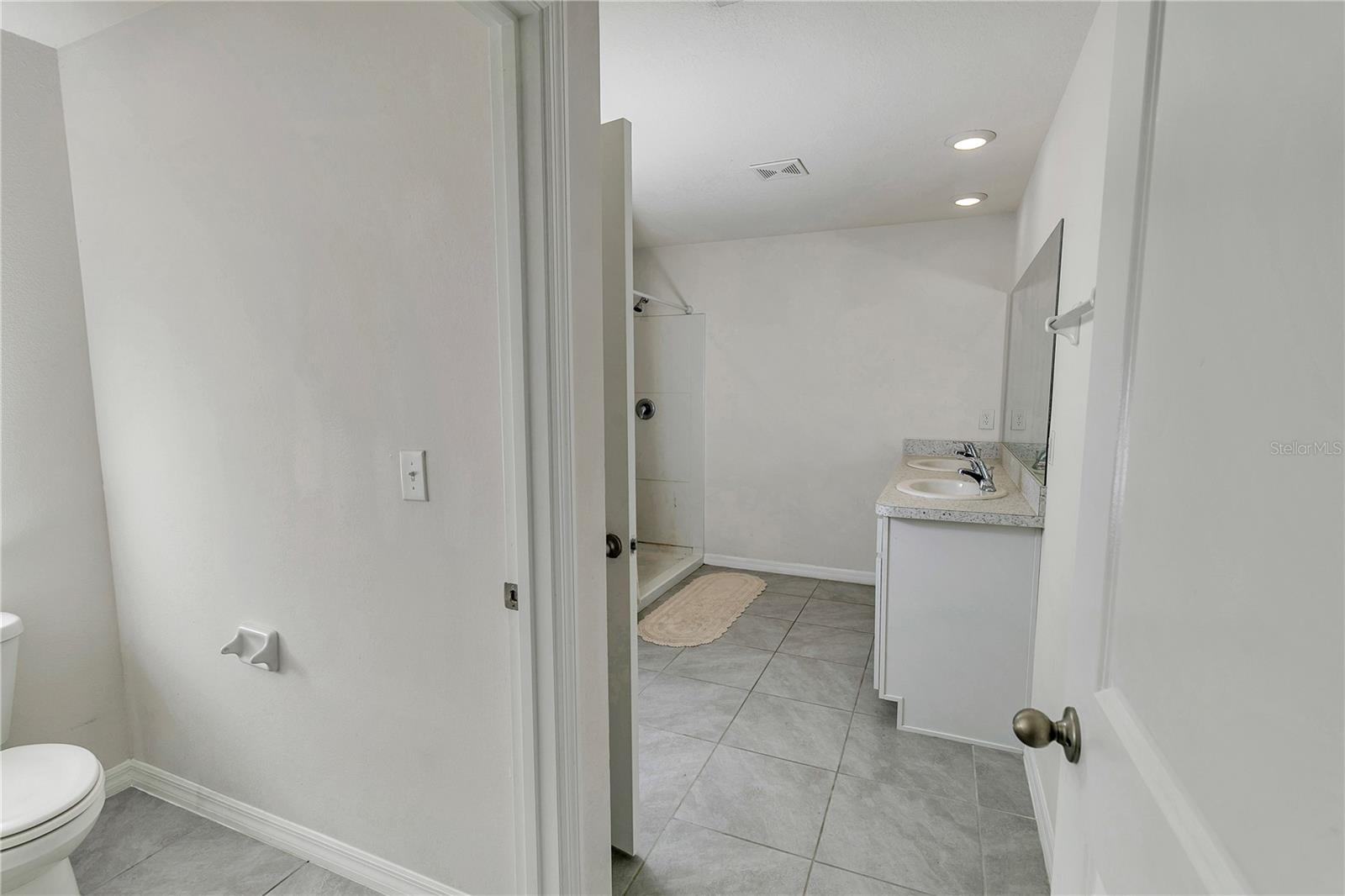 Image 32 of 45 For 8696 49th Circle