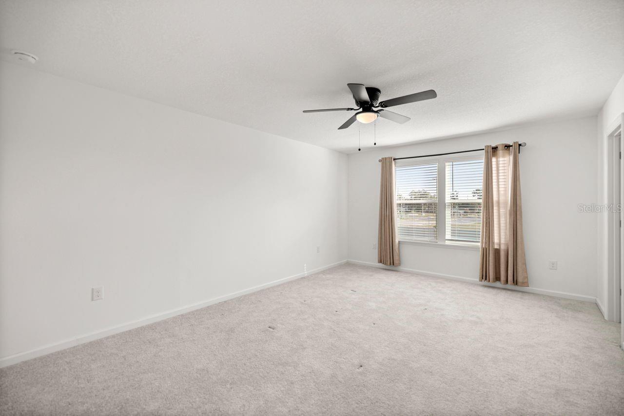 Image 16 of 26 For 3353 37 Ave Road