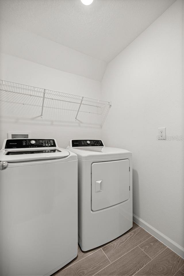 Image 21 of 26 For 3353 37 Ave Road