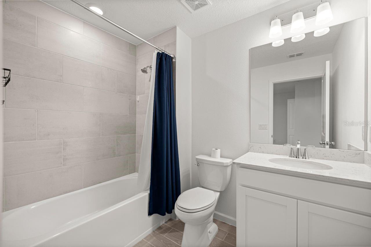 Image 22 of 26 For 3353 37 Ave Road