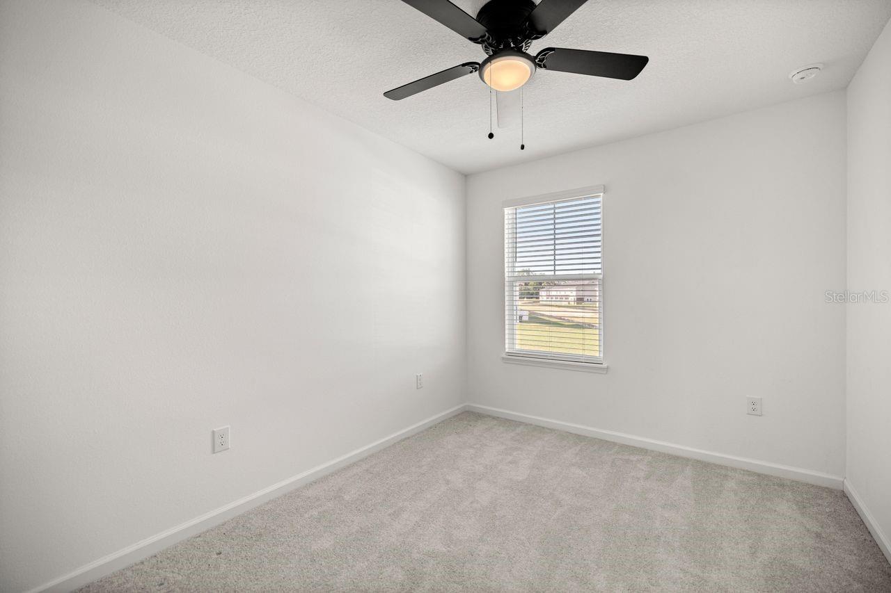 Image 23 of 26 For 3353 37 Ave Road