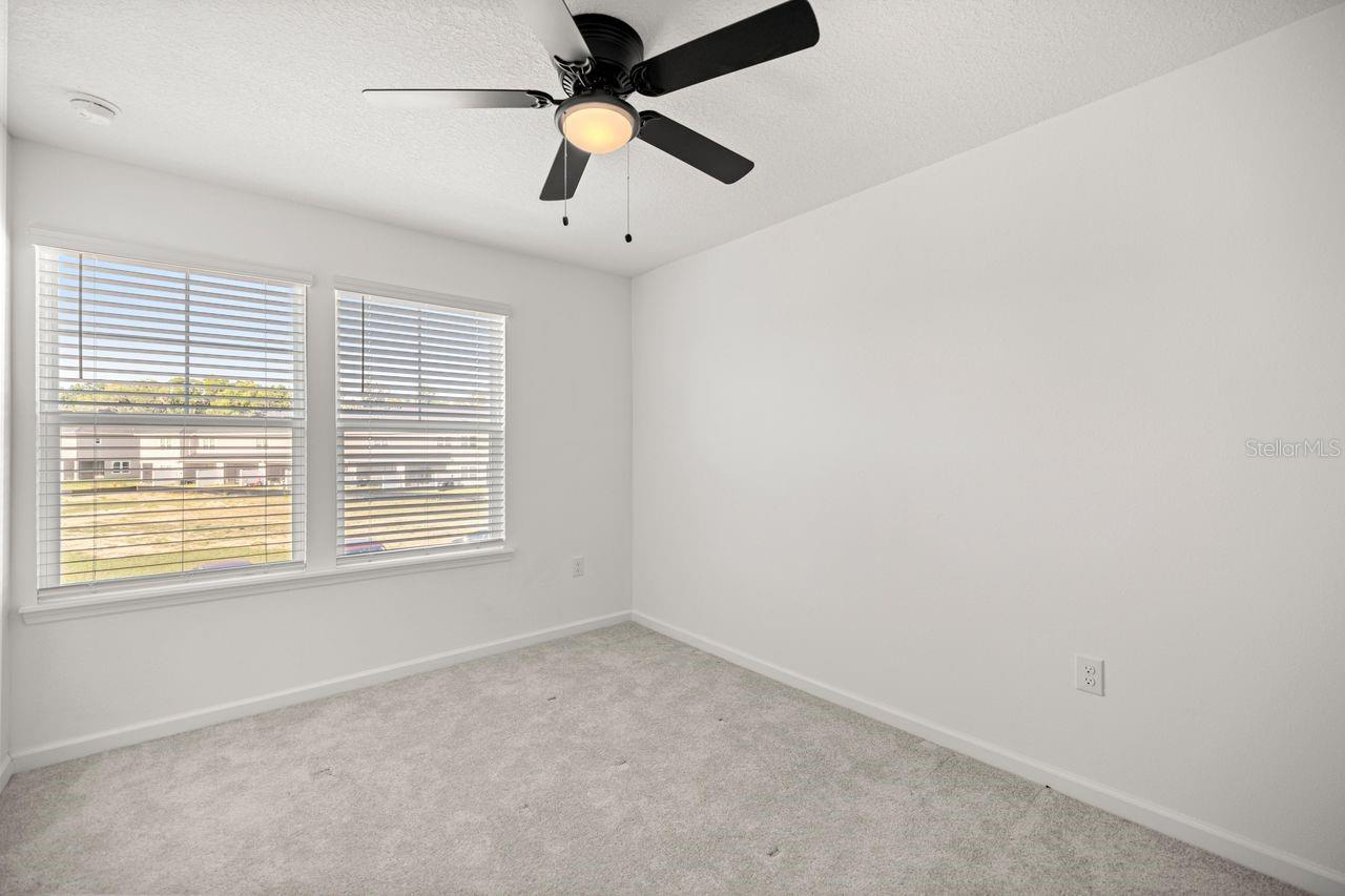 Image 25 of 26 For 3353 37 Ave Road