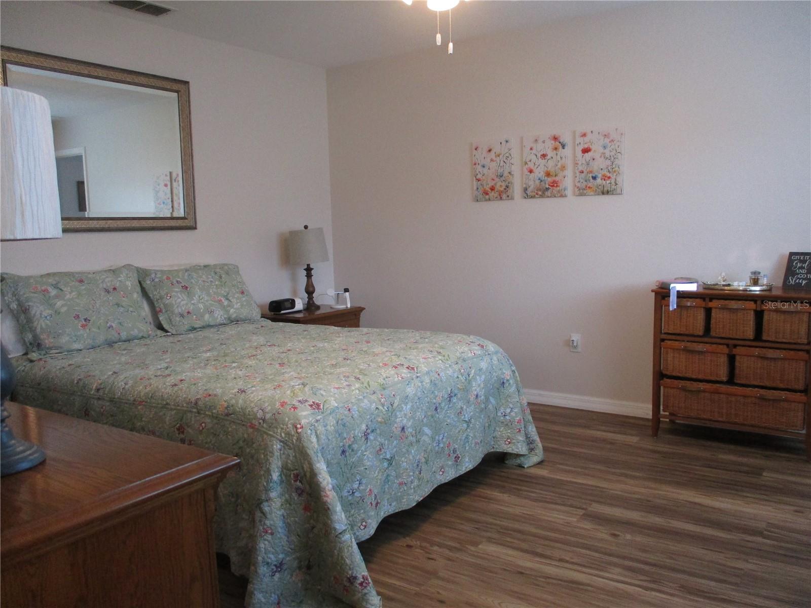 Image 25 of 76 For 13908 114th Circle