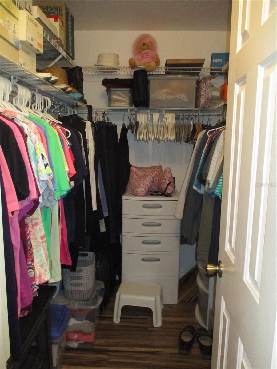 Image 28 of 76 For 13908 114th Circle