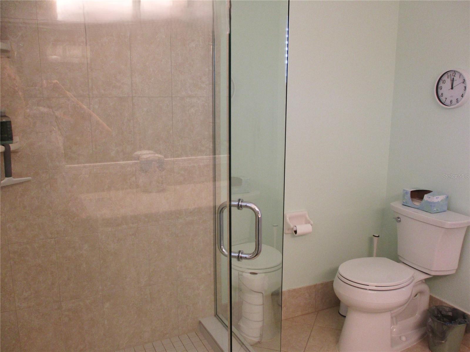 Image 30 of 76 For 13908 114th Circle