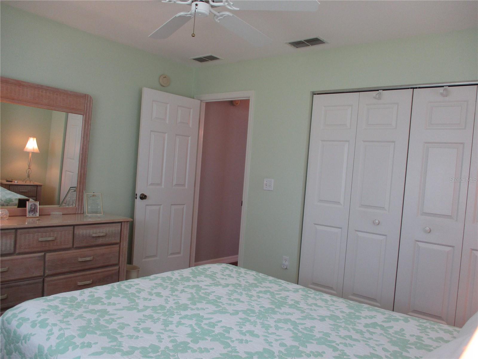 Image 41 of 76 For 13908 114th Circle