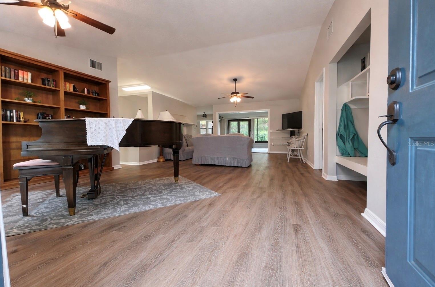 Image 5 of 24 For 8830 196th Terrace Road